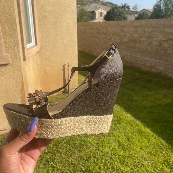MICHAEL by MICHAEL KORS wedges , new​​ - Picture 9 of 12